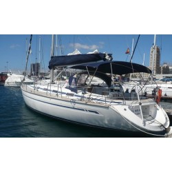 Yacht dans le port de Los Gigantes Tenerife