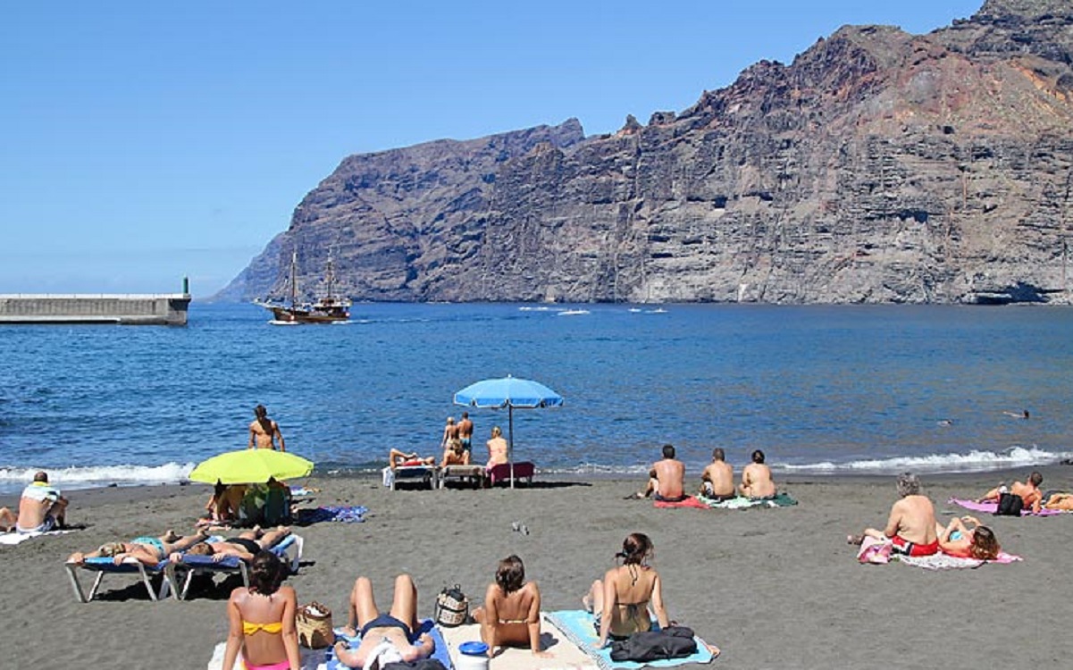 Tenerife: Discover Paradise on Earth at the Most Beautiful Beaches